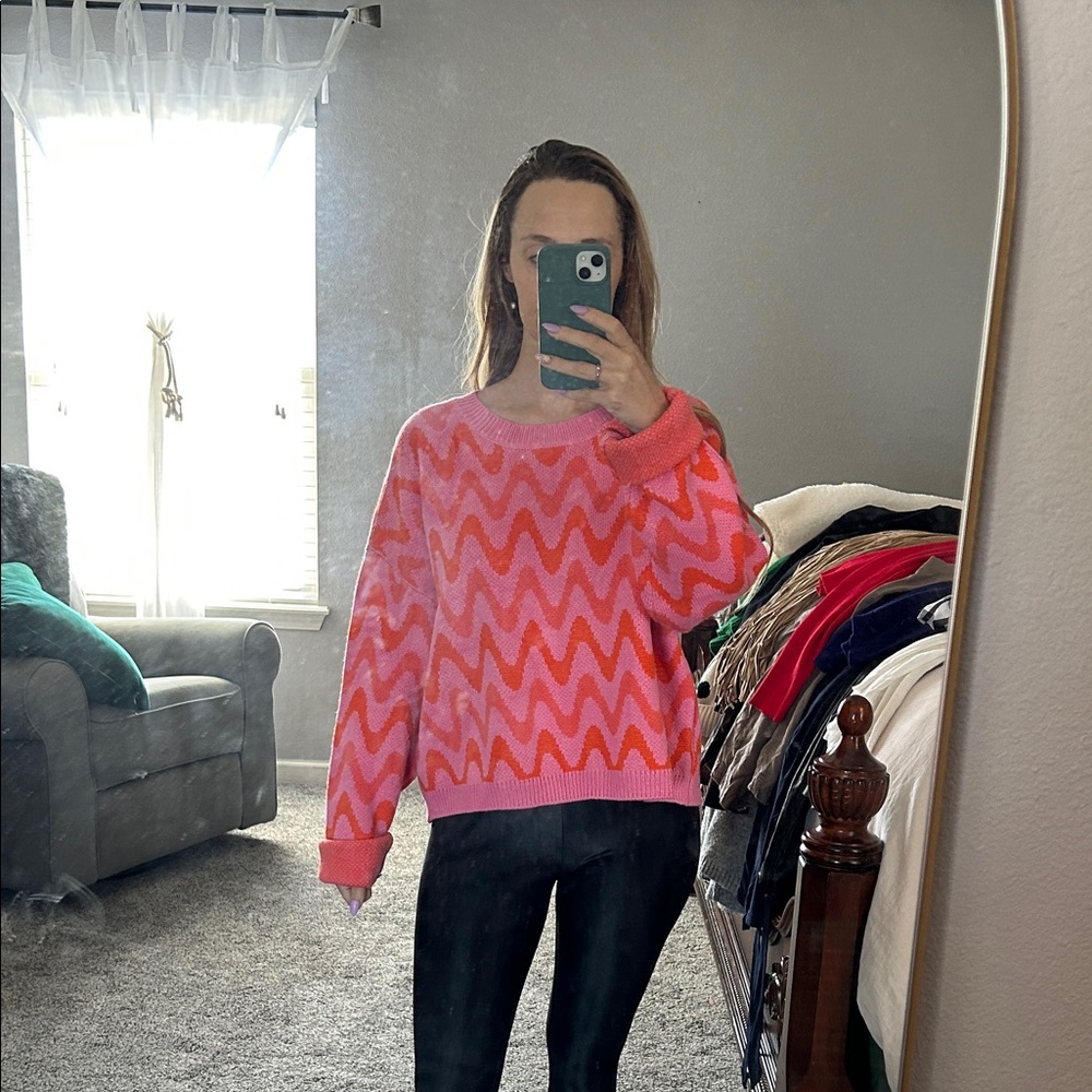 Women's Pink & Coral Wave Knit Sweater